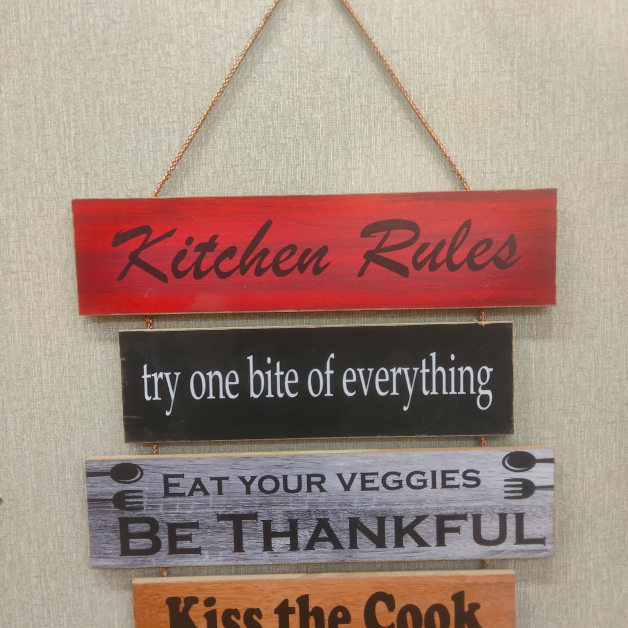 Kitchen Rule in 5 step dark color combination - wall decoration quotes