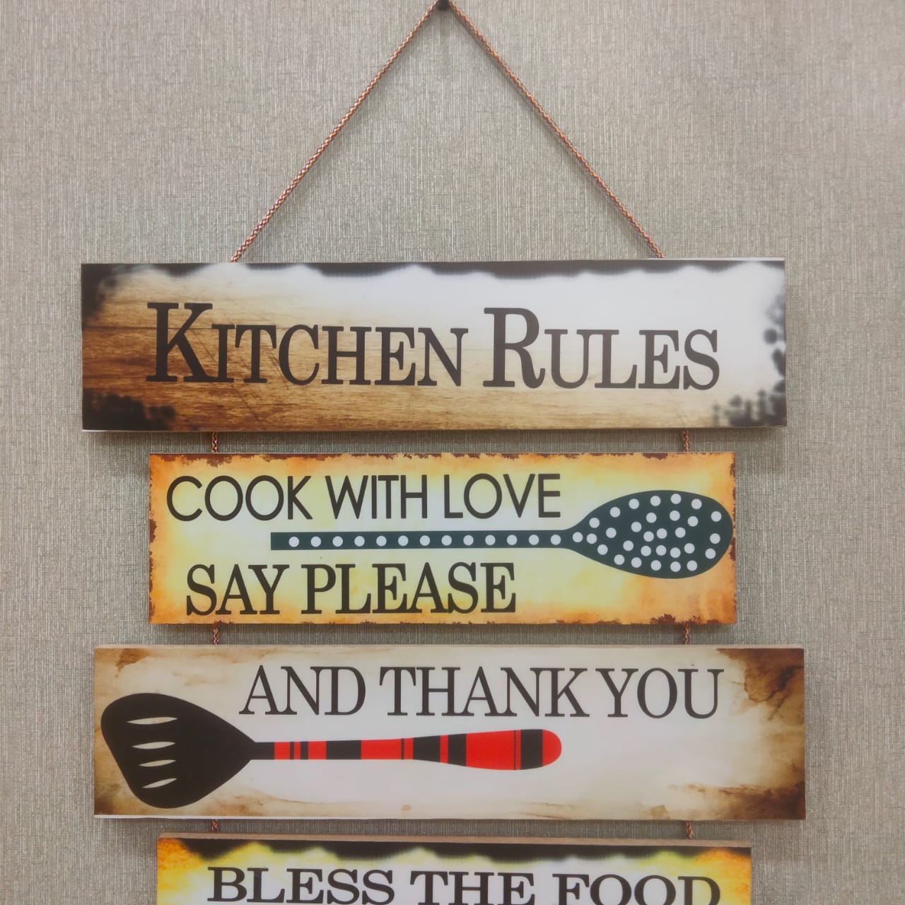 Kitchen Rules with pictures in 5 steps - wall decoration quotes